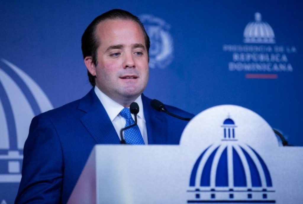 CDN-Gobierno-reconoce-que-hay-400-mil-bonos-navidenos-que-no-se-han-entregado-1024x690